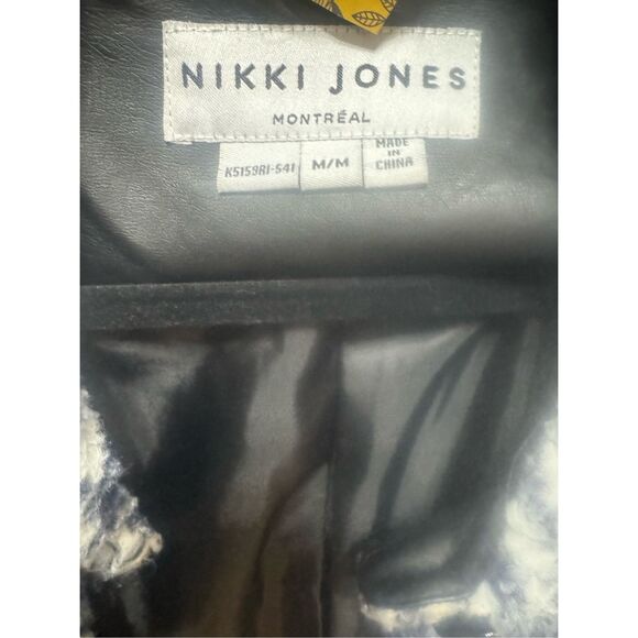 Nikki Jones medium plaid sherpa faux lamb coat jacket - Picture 3 of 4